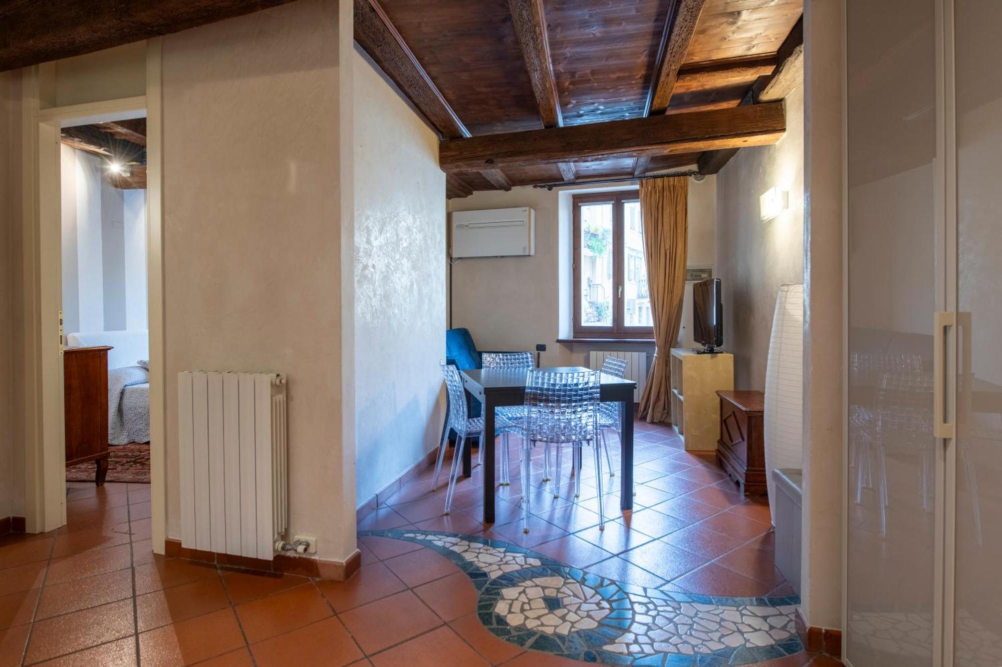 Ai Piedi Del Castello / 4Pl / Apt. Full Верона Екстериор снимка